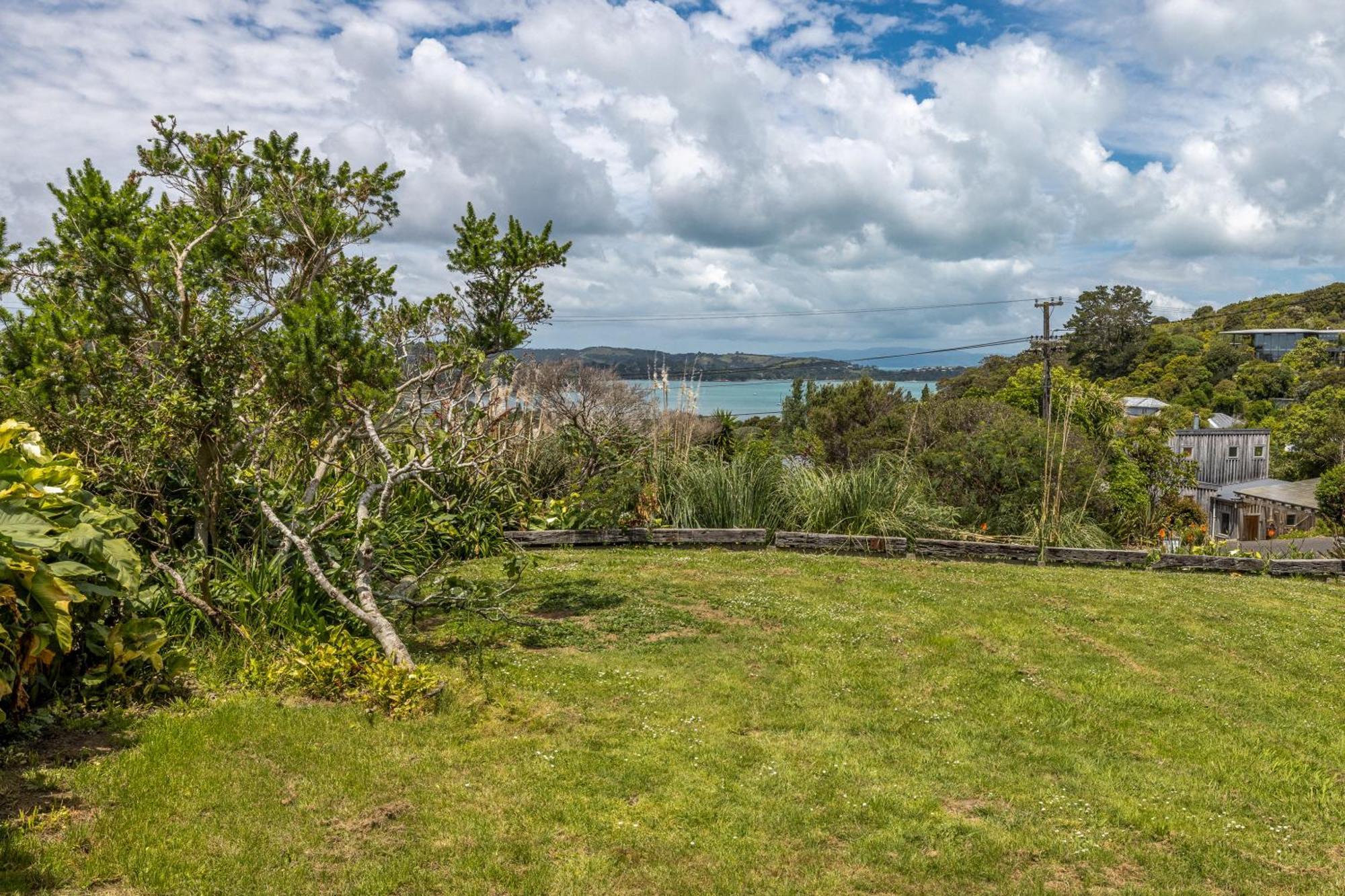 Church Bay Views - Stay Waiheke Oneroa Extérieur photo