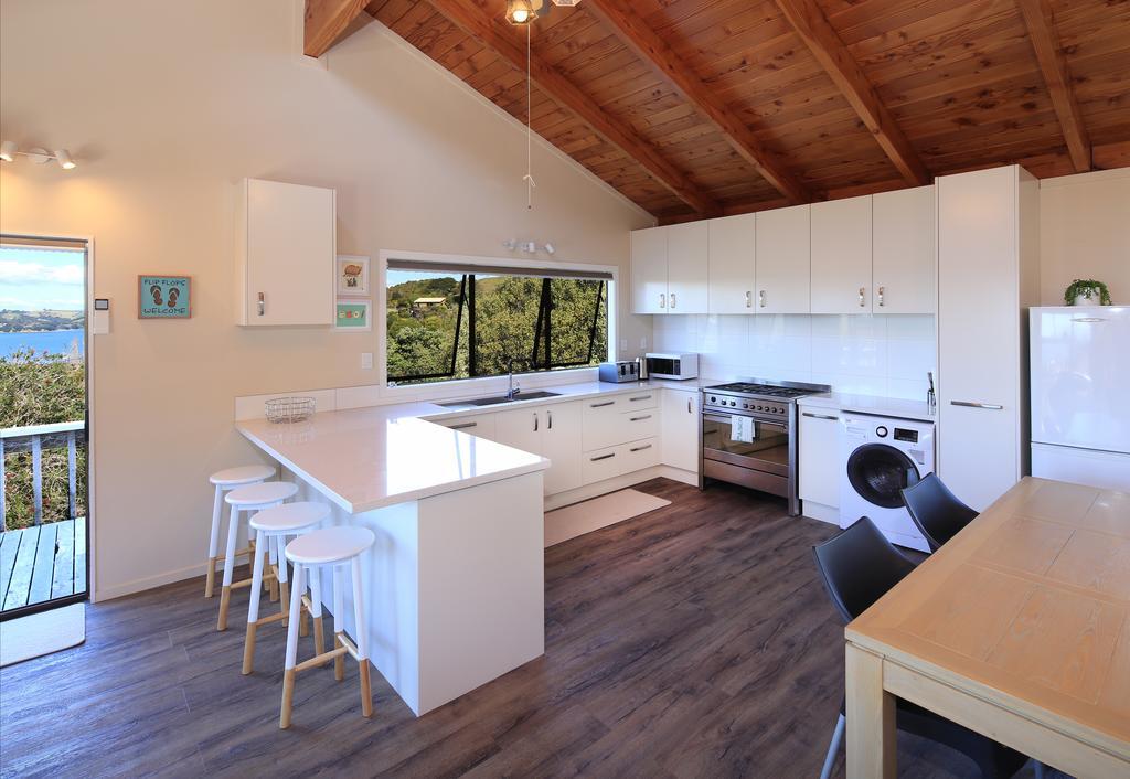Church Bay Views - Stay Waiheke Oneroa Extérieur photo